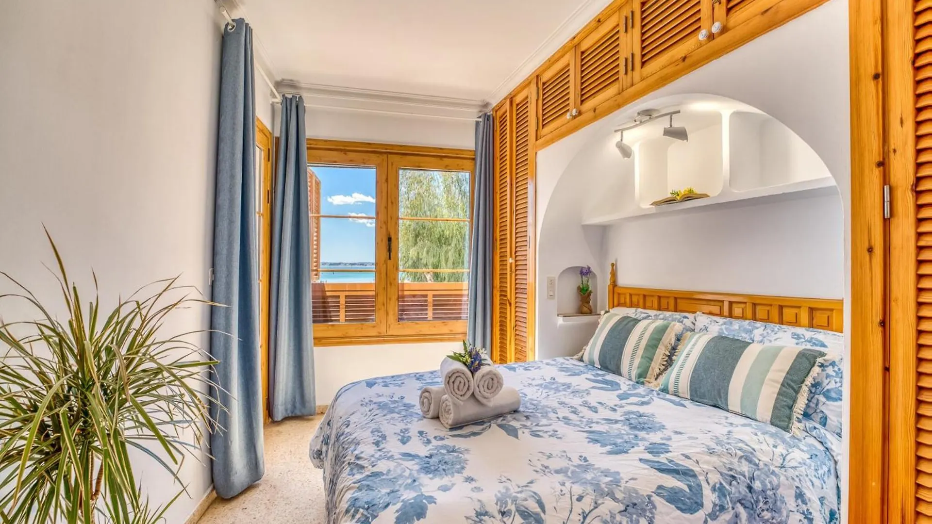Charming Sea View Apartment In Alcudia Alcúdia